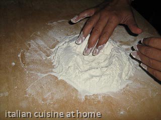 egg pasta dough making
