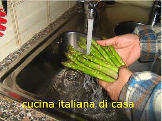 rinsing asparagus
