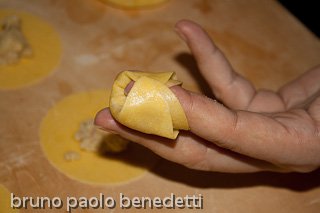 making cappelletti pasta