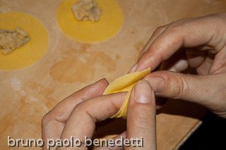 making cappelletti pasta