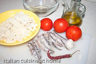 anchovies sauce