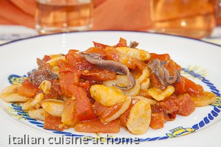 anchovies sauce pasta